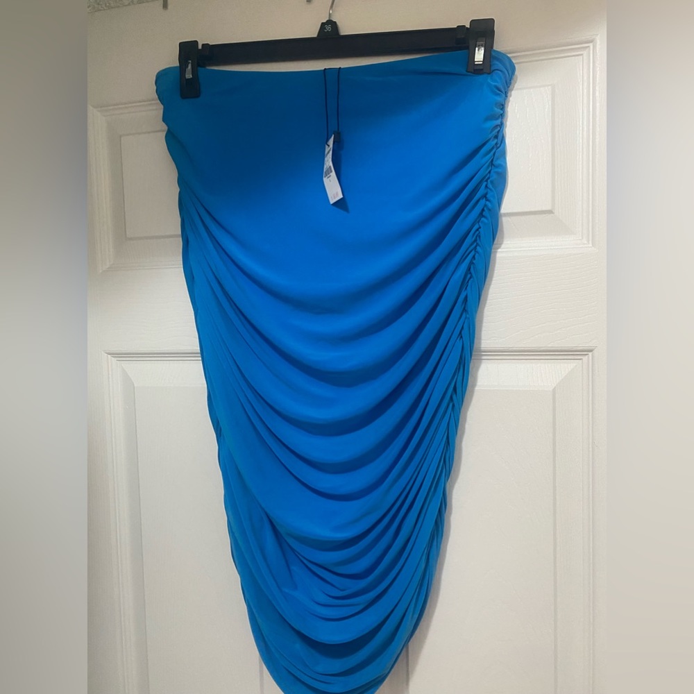 Guess ruched skirt